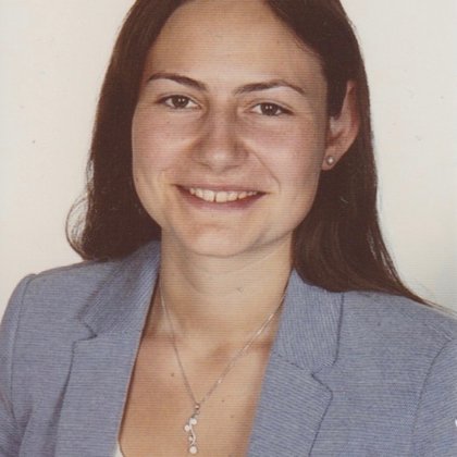 Laura Siegler: Direktorin ( ehrenamtliche Mitarbeiterin; in Deutschland ansässig) 